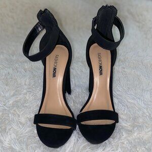 Fashion Nova Black Heels, Size 6